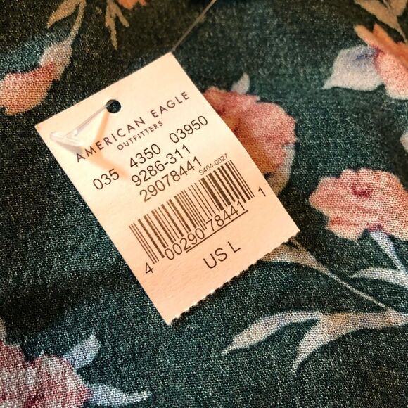 NWT! American eagle long sleeve floral top. Size large - Picture 3 of 9